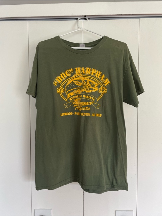 Gildan Other - Men’s Large Gildan Olive Green Short-Sleeve Tee with Yellow Fishing Graphic